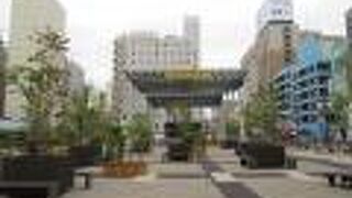 トライアル店舗「祝祭テラス」がありました。