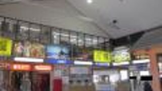 観光案内所もありました