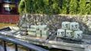 高瀬舟が再現されている「高瀬川一之船入」