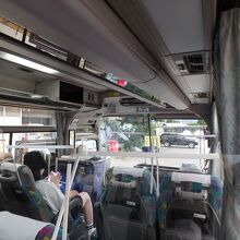 始発に乗車したらバス車内はガラガラだった