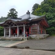 奈良時代からの山岳宗教の霊場　