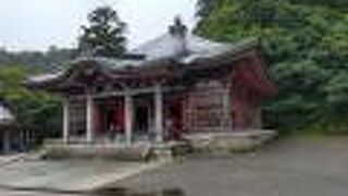 奈良時代からの山岳宗教の霊場　