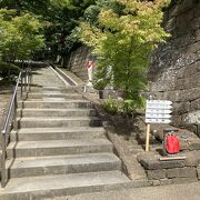 建長寺の塔頭の一つ「約翁徳倹」塔所