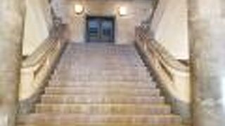 横浜情報文化センター(旧横浜商工奨励館)