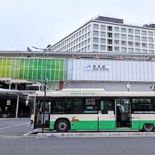 奈良市内循環バスの乗場