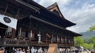 日本全国に広がった善光寺信仰の中心