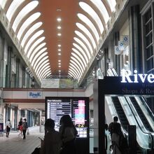 リバーは川崎の川からとってるんだろうな。