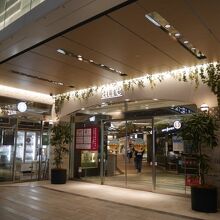 いくつもある入り口のひとつ。