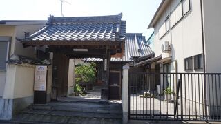 亡くなった遊女の投げ込み寺とも