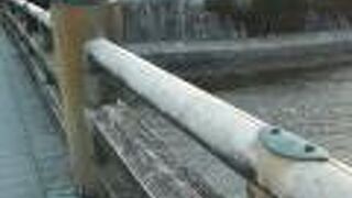 新撰組の「池田屋事件」の斬り合いで付いた傷だそうです