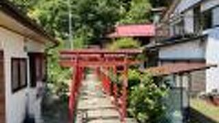 江戸の屋敷に祀られていた神社が始まり