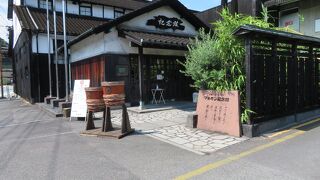 昔ながらの醤油造り