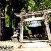 地主神社