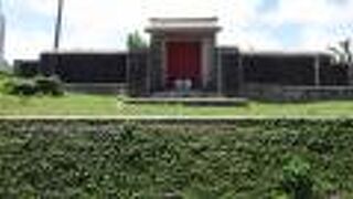 旧崎山村の御嶽