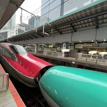 東京駅「こまち」と連結