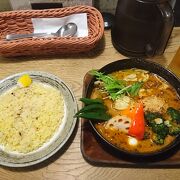 スープカレーの人気店、開店前から整理券配布