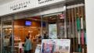 川崎の名所やイベントに関する資料がたくさんあります。