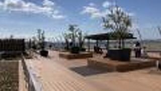 ワイヤーが邪魔です