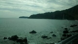 きれいな海岸沿いに整備