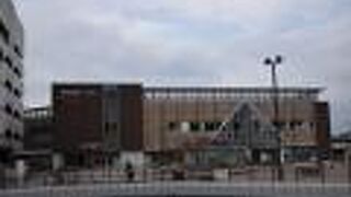 下関駅に直結したショッピングモール