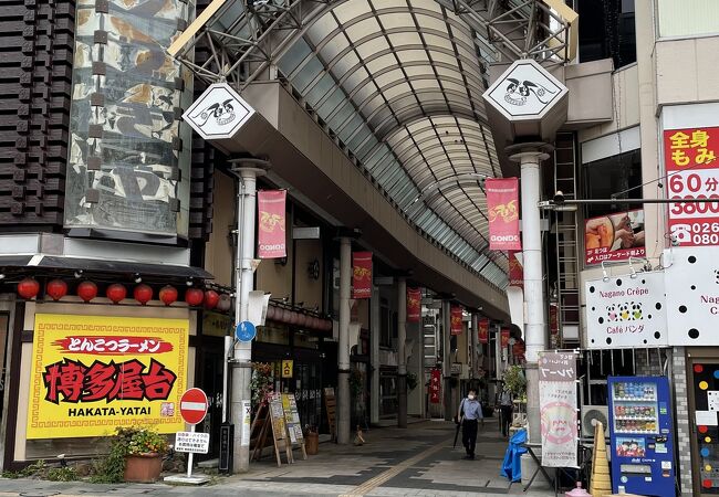 長野駅から善光寺に行く途中