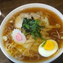 ワンタン麺