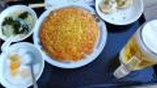 名物は梅蘭焼きそば！