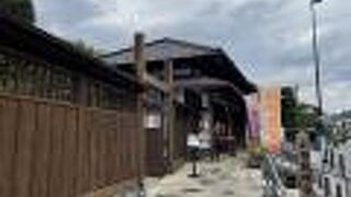 小野神社近くにあります