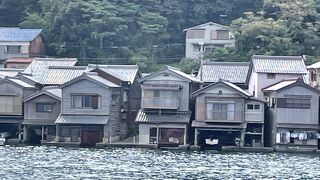 のどかな伊根湾の景色