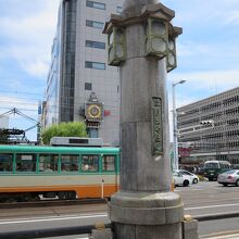 本当の「はりまや橋」は国道です