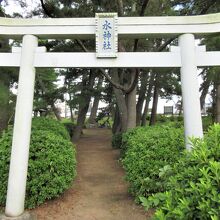 水神社もある