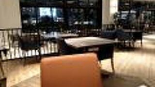 バスでのアクセスが便利