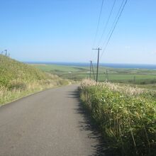 レーダー基地鞍部付近からの景観