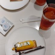 おしゃれなカフェ