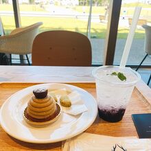 大きさはちょっと小さめ