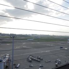 飛行機だらけなので飽きない。