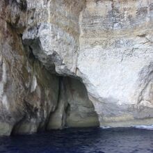 救命胴衣を着けていても、スリル満点。