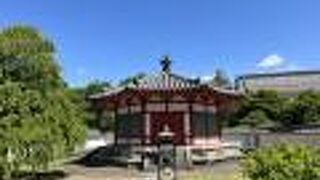 八角形のお堂「信州夢殿」