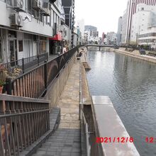 博多川沿いの遊歩道