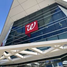 ウォルグリーンズ (カピオラニ店)