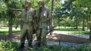 ベトナム戦争戦没者慰霊碑