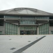 東京体育館の土地は、徳川家が所有していましたが、戦前、東京府が購入し、練成場にしていました。