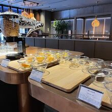 フルーツやスイーツも