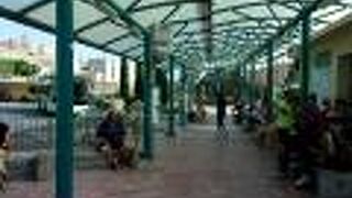 旧市街全体が迷路のよう。