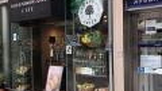 F&P Smoothie Cafe 青山店