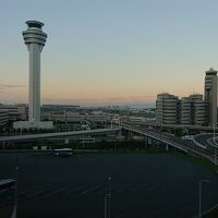 非滑走路側の眺望。よく見る羽田空港の眺め。
