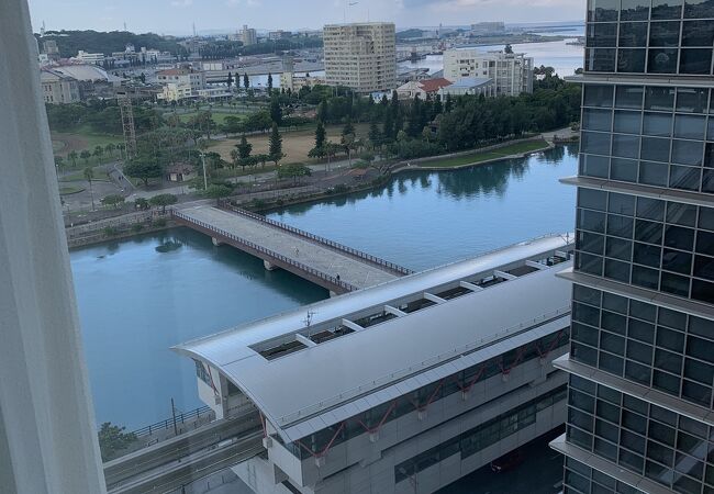 壺川駅