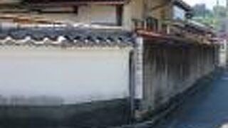 場所の特定が難しく、長時間歩きまわりました。