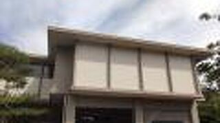 一階は入場無料