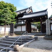 歴史好きには面白い寺院